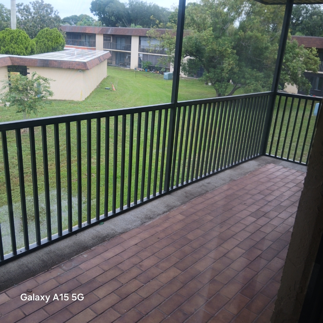 205 Palmetto Avenue  - 410